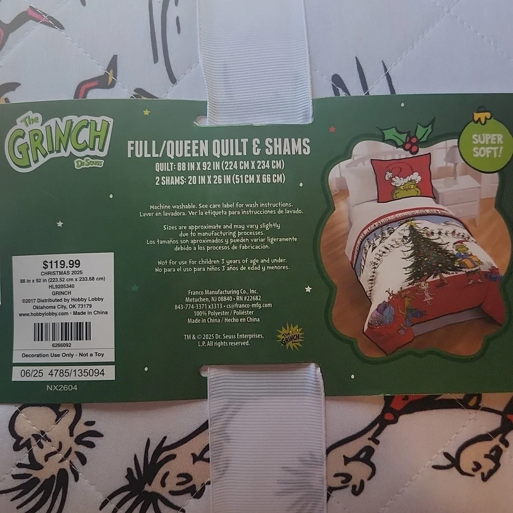 Christmas, Holiday, The Grinch Full/Queen Quilt & Shams Set